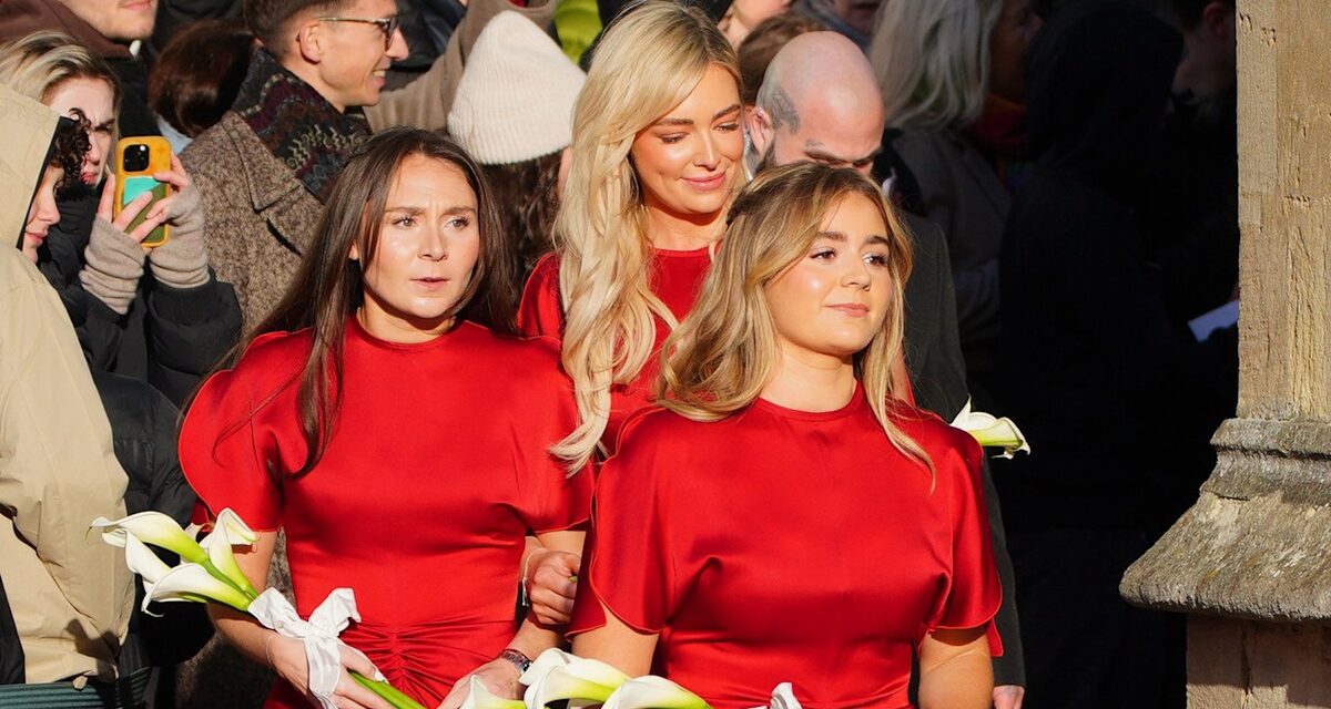 Invités célèbres de Holly Ramsay : découvrez les arrivées du mariage les mieux habillées