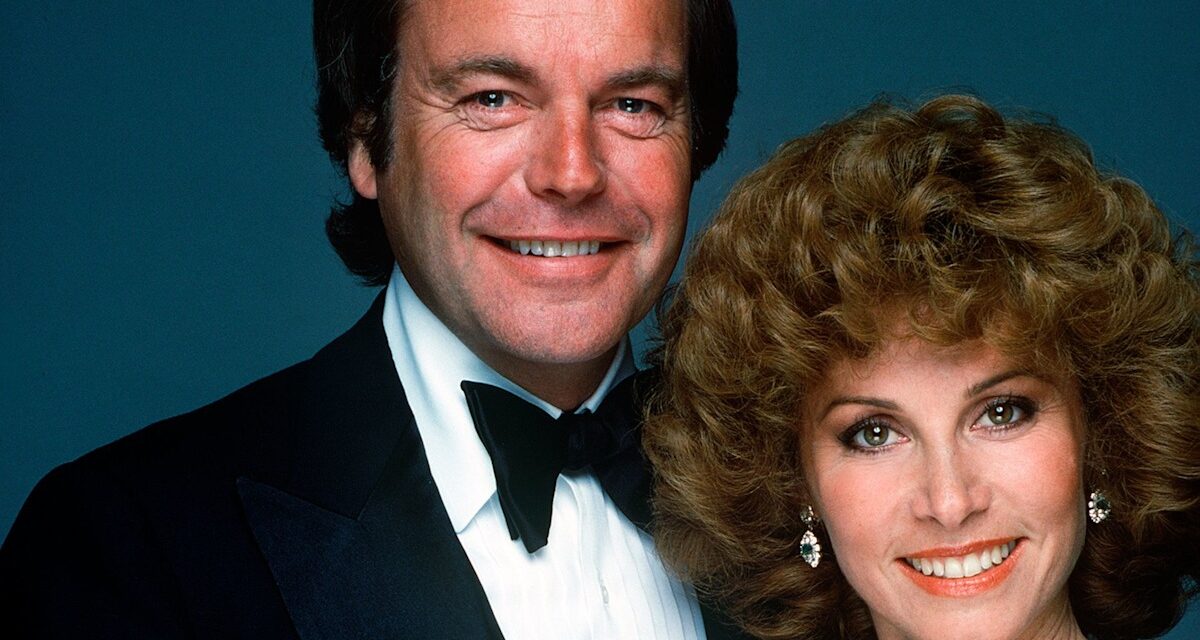 La star de Hart to Hart a l&rsquo;air incroyablement intemporelle sur une photo festive