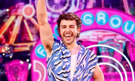 Dans la vie de George Clarke loin des écrans – de père célèbre à petite amie mannequin