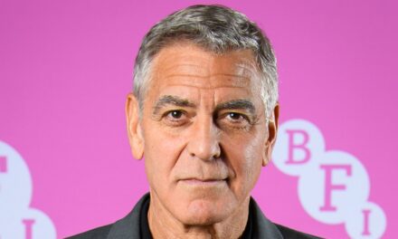 Dans la très célèbre famille de George Clooney – du célèbre père présentateur de télévision à sa femme Amal Clooney