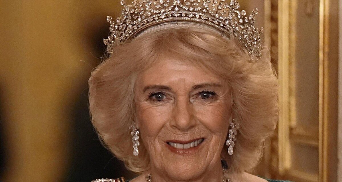 La reine Camilla rayonne d&rsquo;un « éclat durable » dans le diadème de mariage de la défunte reine, d&rsquo;une valeur de 8,5 millions de livres sterling