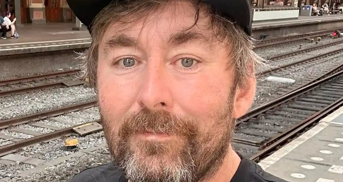 Le YouTubeur Adam the Woo est décédé à 51 ans – les fans ont « fondu en larmes » à cause de ses derniers mots de la vidéo finale