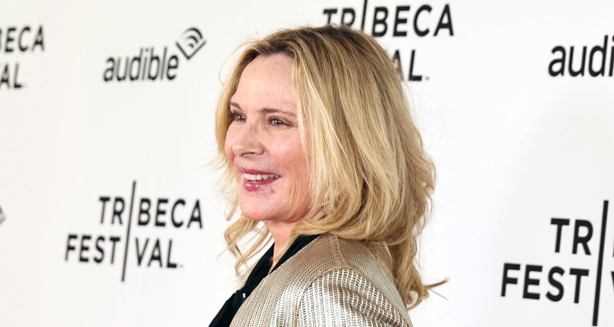 Kim Cattrall est radieuse lors de sa lune de miel aux Maldives avec son mari Russell Thomas