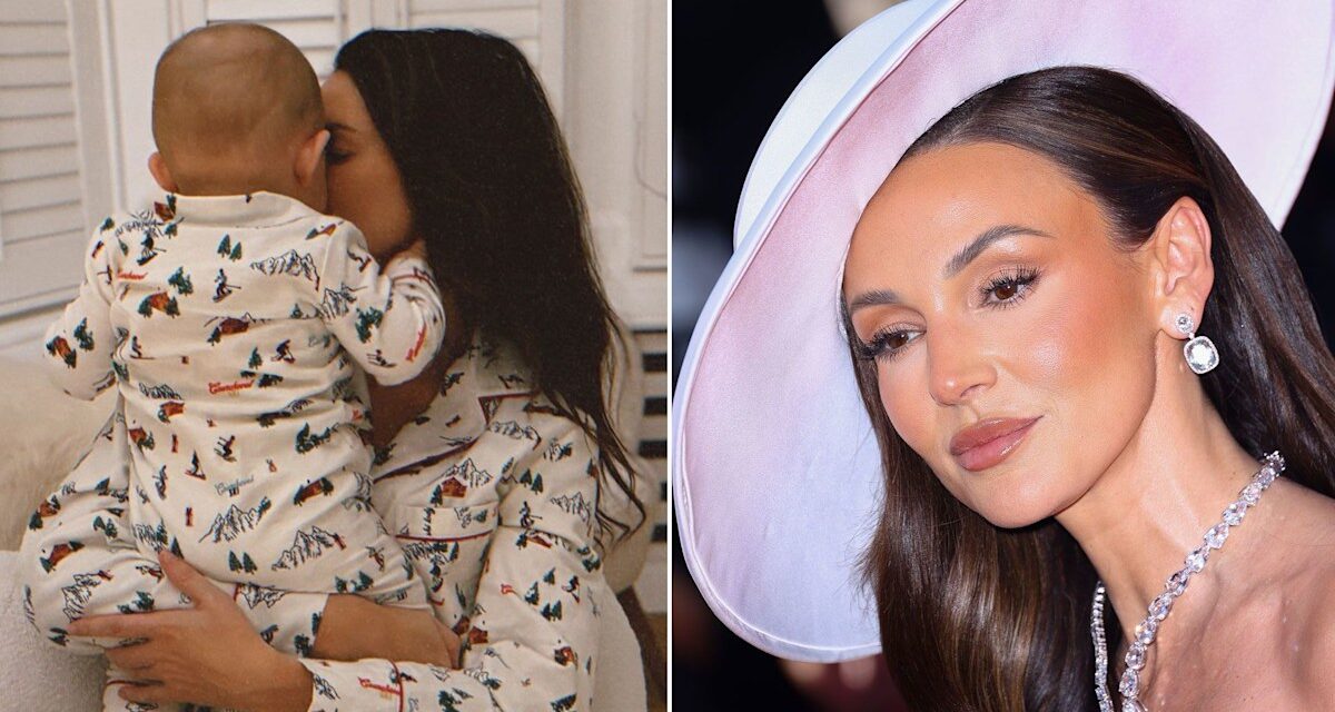 Palma, la petite fille de Michelle Keegan, est un ange vêtue d&rsquo;une robe de soirée en velours pour son premier Noël