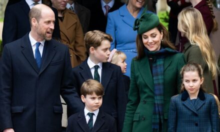 Le « changement subtil » du prince William et de Kate Middleton dans les messages des cartes de Noël révélé
