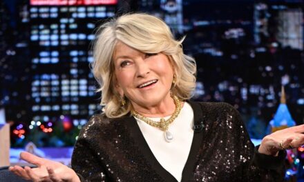 Martha Stewart révèle quels joueurs des Knicks lui ont cassé l&rsquo;orteil et comment elle a riposté