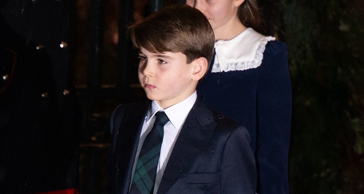 L&rsquo;écriture rarement vue du prince Louis repérée avec de jolis détails lors du service de chants de Noël de maman, la princesse Kate