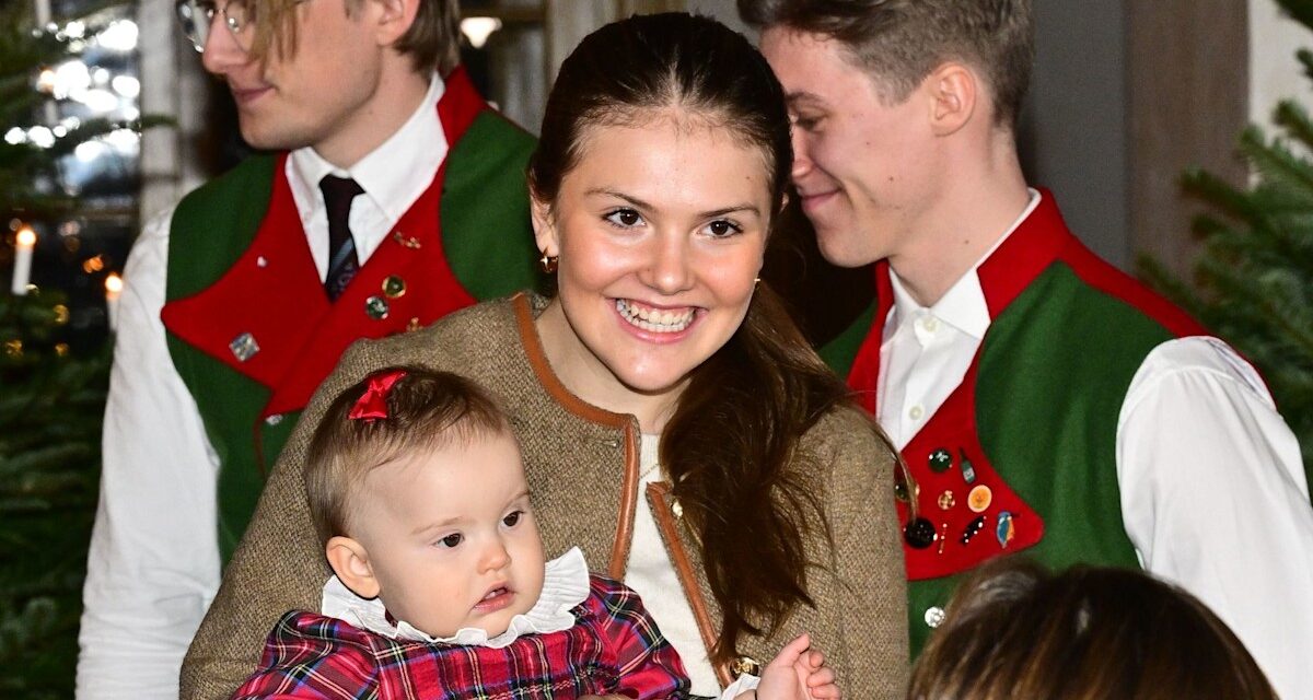 Ines, la petite fille de la princesse Sofia, occupe le devant de la scène lors du Noël royal suédois – toutes les photos les plus mignonnes