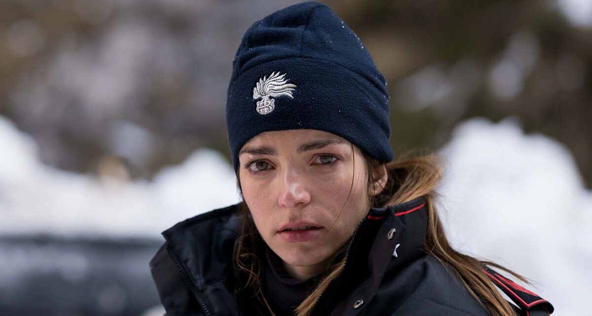 Les fans d’Agatha Christie adoreront le drame policier alimenté par l’anxiété Stranded – profitez-en gratuitement maintenant