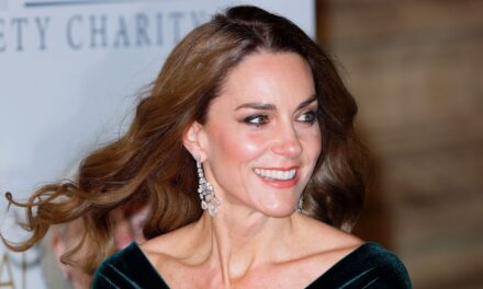 La réponse en 3 mots de la princesse Kate à la performance « brute » au Royal Variety Show