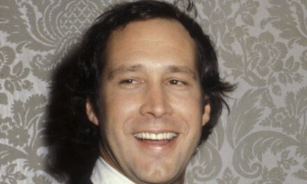 Dans la vie compliquée de Chevy Chase : de l&rsquo;évasion de SNL à un personnage controversé