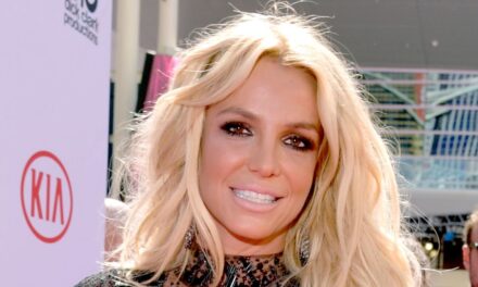 Britney Spears fête ses 44 ans ! Découvrez la vie de la princesse pop originale en 5 photos emblématiques