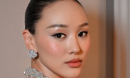 Yerin Ha, le nouveau diamant de Bridgerton, ne jure que par cette marque de K-beauty – sa peau semblable à du verre fait parler de lui