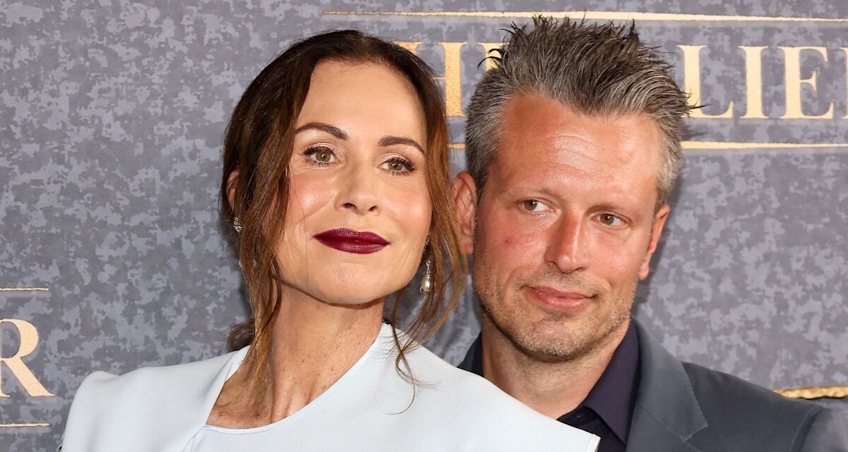 La star d&rsquo;Emily in Paris, Minnie Driver, révèle pourquoi elle a renoncé à l&rsquo;amour avant de rencontrer son célèbre fiancé