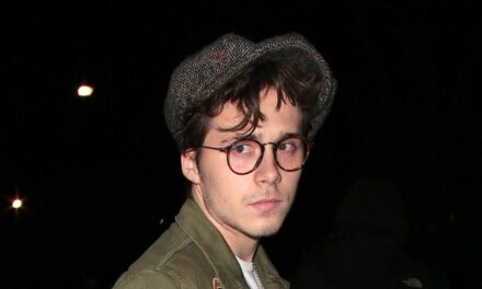 Quand j&rsquo;ai rencontré Brooklyn Beckham, il était timide et n&rsquo;avait aucune intimité – je me sentais mal pour lui