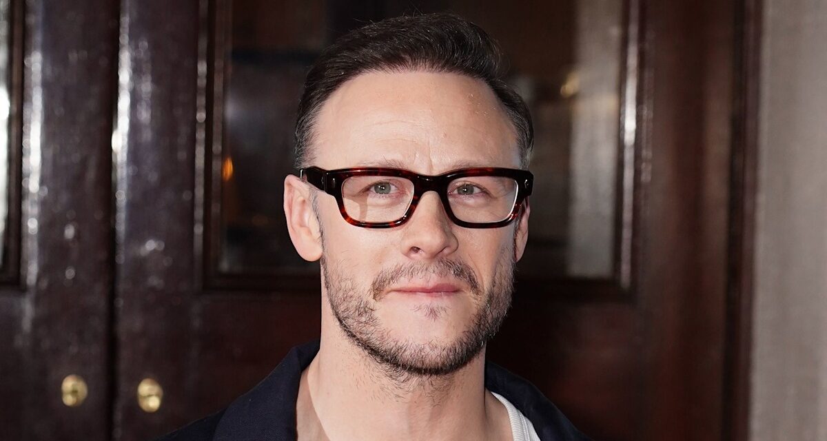 Kevin Clifton de Strictly inondé de soutien après le décès d&rsquo;un ami « incroyable »