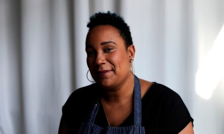 La star américaine de Test Kitchen est décédée à 49 ans après une longue bataille contre le cancer