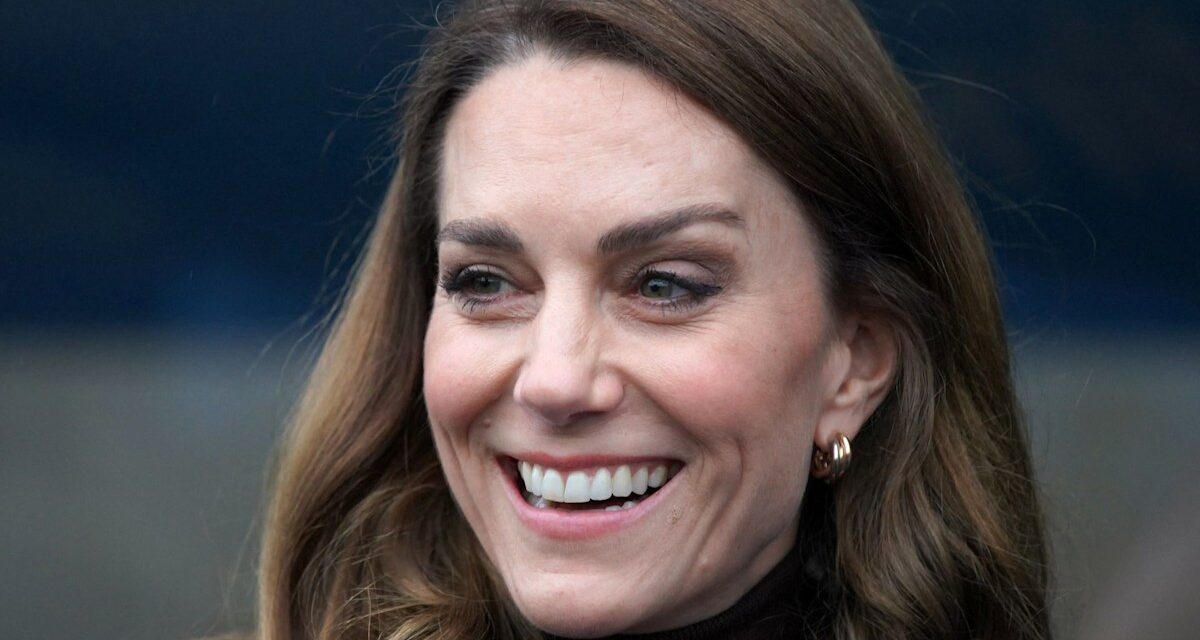 Kate Middleton fait ses débuts avec une tresse d&rsquo;écolière à 44 ans dans un changement de cheveux ultra-rare
