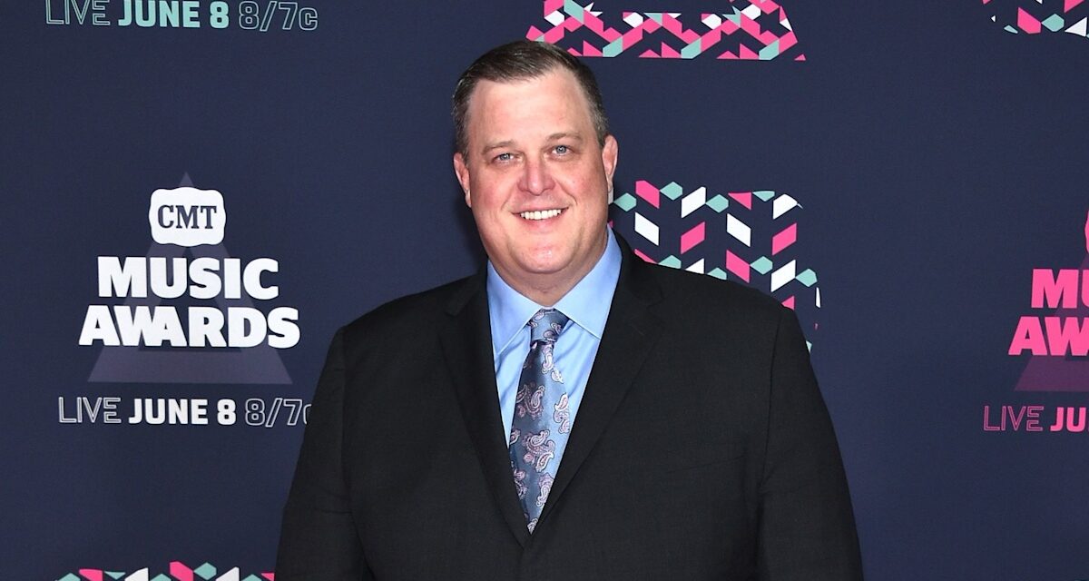 Billy Gardell de Mike & Molly affiche une incroyable perte de poids de 173 livres au milieu d&rsquo;un parcours de santé : « Je devais faire quelque chose »
