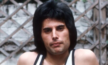 La maison de Freddie Mercury à Kensington, d&rsquo;une valeur de 30 millions de livres sterling, est une « glorieuse boîte à souvenirs » de sa vie