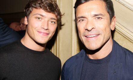 Kelly Ripa est déchirée alors que son fils Joaquin s&rsquo;en prend à son père Mark Consuelos