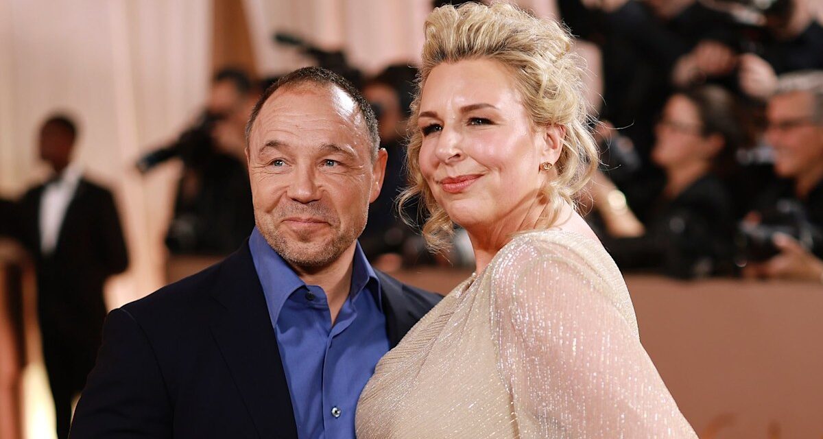 Stephen Graham, de l&rsquo;adolescence, fait l&rsquo;éloge de sa femme Hannah Walters qui lui a « sauvé la vie » lors d&rsquo;un moment déchirant aux Golden Globes