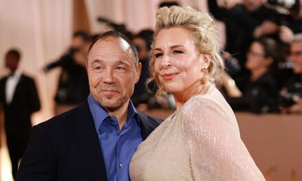 Stephen Graham, de l&rsquo;adolescence, fait l&rsquo;éloge de sa femme Hannah Walters qui lui a « sauvé la vie » lors d&rsquo;un moment déchirant aux Golden Globes