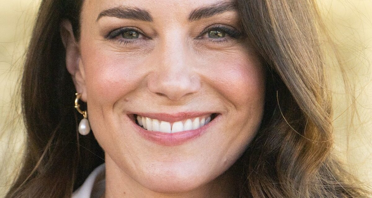 Famille royale EN DIRECT : la princesse Kate fête ses 44 ans et plus