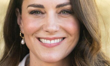 Famille royale EN DIRECT : la princesse Kate fête ses 44 ans et plus