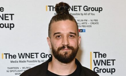 Rencontrez la célèbre épouse de Traitors US et DWTS Mark Ballas – qui a écrit l&rsquo;un des plus grands succès de Beyoncé