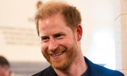 Le prince Harry fait une apparition publique en Californie – quelques jours avant son retour au Royaume-Uni