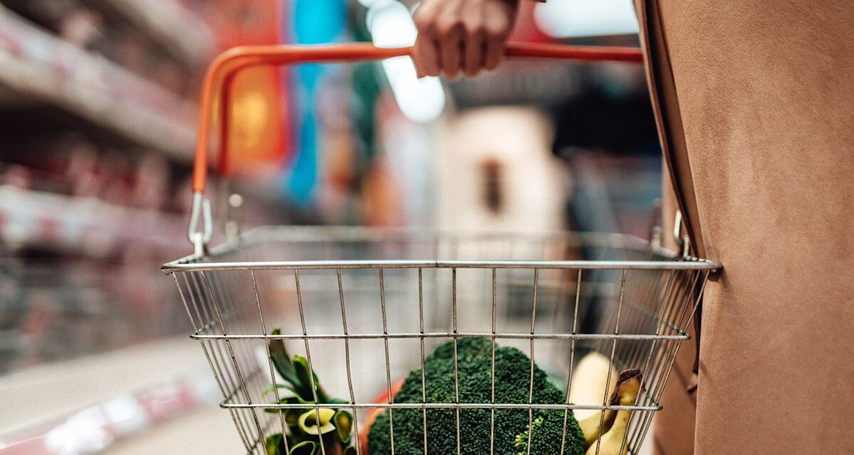 L&rsquo;astuce du magasin d&rsquo;alimentation 5-4-3-2-1 pour économiser de l&rsquo;argent expliquée par un nutritionniste