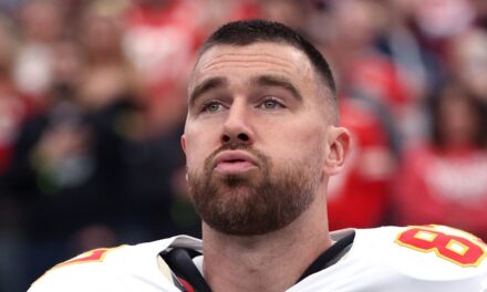 Travis Kelce fait une déclaration ferme sur la retraite de la NFL, citant l&rsquo;implication de sa famille
