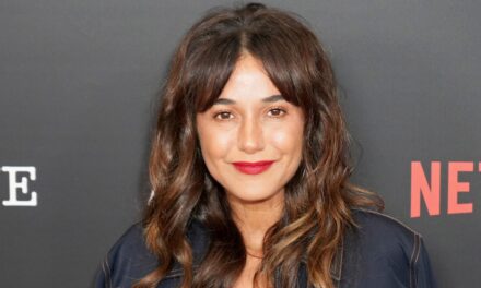 Chriqui d&rsquo;Emmanuelle rend hommage à son célèbre partenaire depuis 5 ans : « J&rsquo;ai encore des étoiles dans les yeux pour toi »