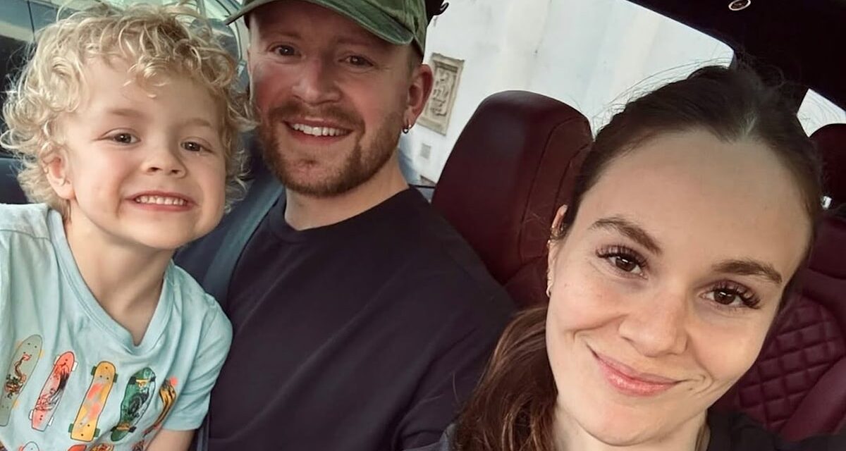 Dans la nouvelle vie de Holly Ramsay en tant que belle-mère du fils d&rsquo;Adam Peaty après leur somptueux mariage à Bath