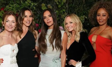 Les Spice Girls publient des mots de soutien coordonnés au milieu des retombées de Victoria Beckham avec son fils Brooklyn