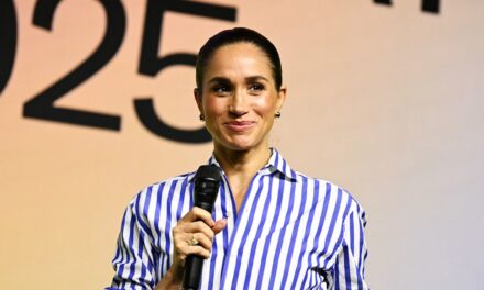 Le joli bracelet d&rsquo;amitié de Meghan Markle exposé à Sundance