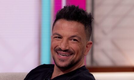 Millie, la fille de Peter Andre, 12 ans, est le sosie de sa mère avec de longs cheveux de princesse