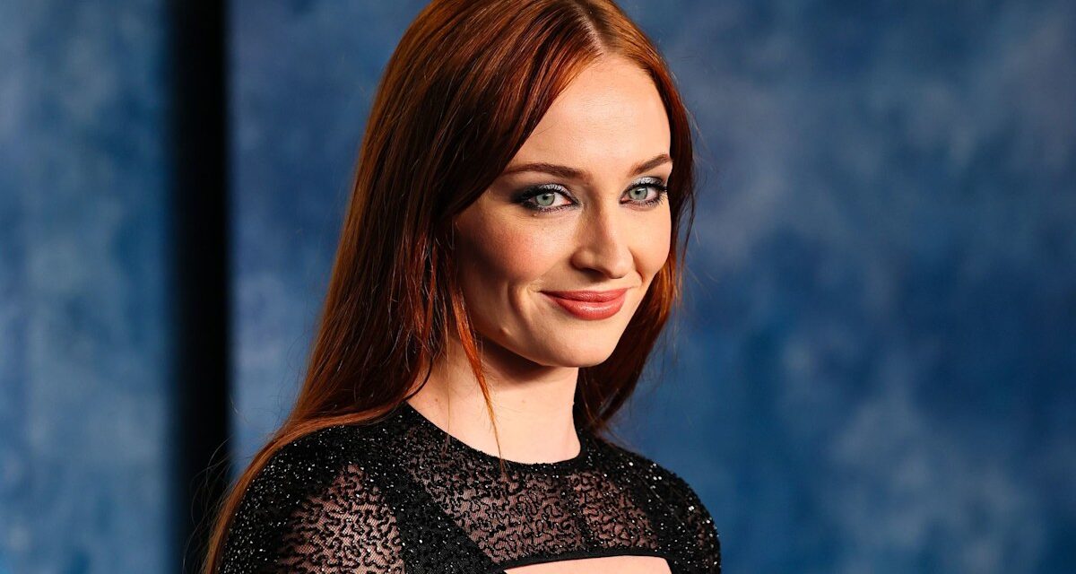 Comment avoir des abdos comme Sophie Turner – les meilleurs conseils d&rsquo;un instructeur de Pilates