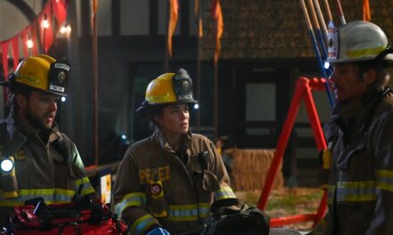 Fire Country de CBS dans les limbes alors que le showrunner s&rsquo;en va après des sorties dévastatrices du casting