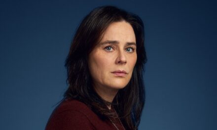 Jill Halfpenny dit qu&rsquo;une perte soudaine l&rsquo;a amenée à « se soucier moins de ce que les gens pensent » – Exclusif