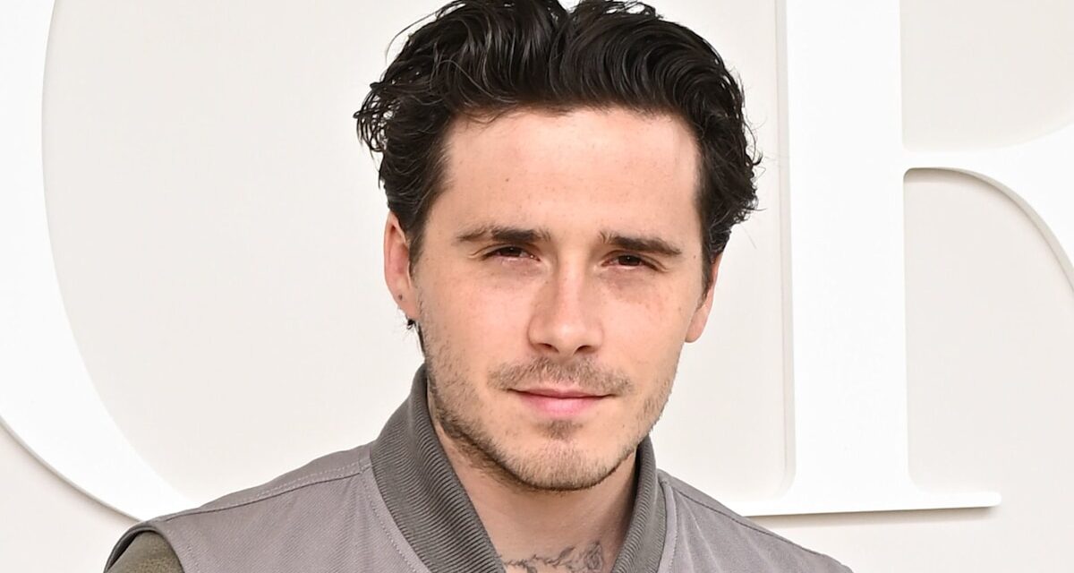 Brooklyn Beckham « humiliée » affirme que sa mère Victoria a détourné son mariage avec Nicola Peltz avec un comportement « inapproprié »