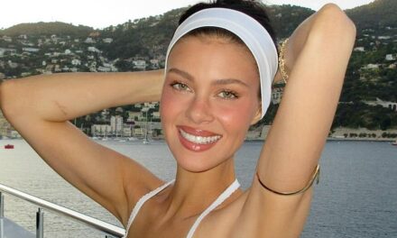 Nicola Peltz pose dans un superbe bikini sans bretelles après la transformation de ses dents