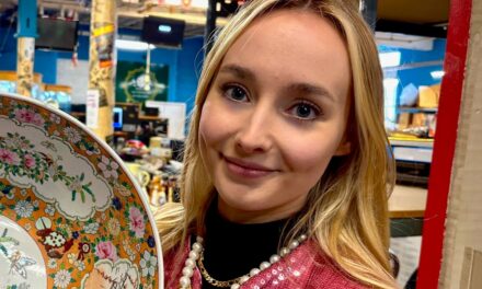 La vie privée de Hettie Jago, experte en antiquités en road trip, explorée hors écran