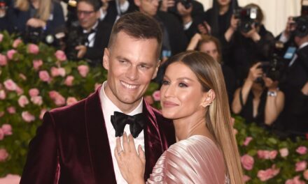 Tom Brady publie des commentaires extrêmement rares sur la « contestation » du divorce de Gisele Bündchen