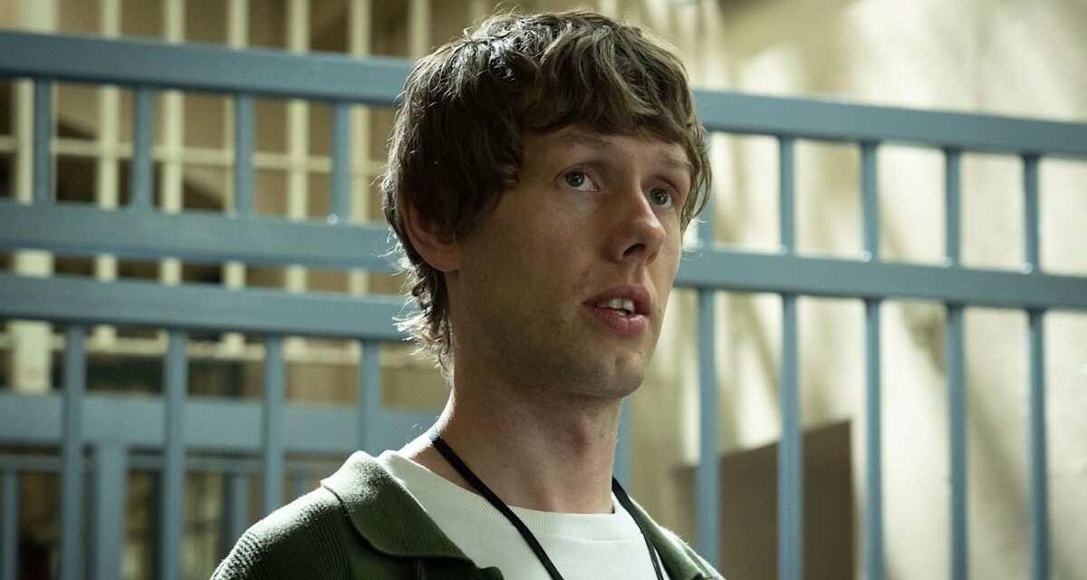 L&rsquo;écrivain de Waiting for the Out fait le point sur l&rsquo;avenir de la série : « Je pourrais en écrire des tonnes pour eux »