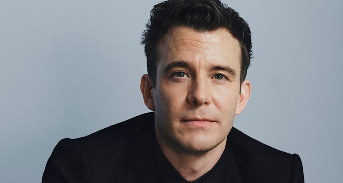 La vie à huis clos de la star de « Magnetic » Bridgerton, Luke Thompson – exclusive