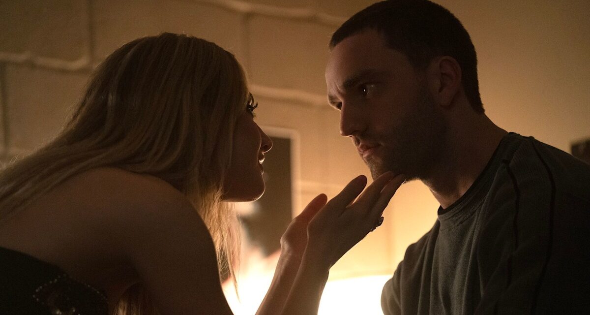 De vraies romances derrière une émission « folle » qui rend les téléspectateurs accros