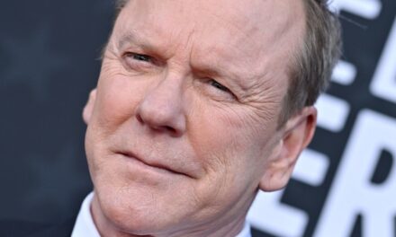 Dans le passé troublé et les batailles juridiques de Kiefer Sutherland alors qu&rsquo;il est arrêté à Los Angeles