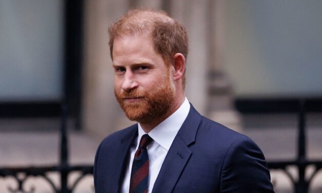L&rsquo;équipe du prince Harry a « envoyé une menace de mort » à un détective privé, selon le tribunal